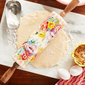 The Pioneer Woman   Sweet Romance Blossoms Ceramic Rolling Pin